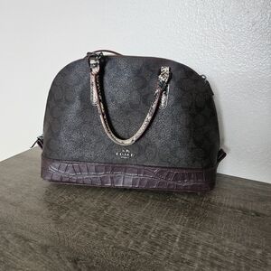 Coach Sierra SATCHEL F38246